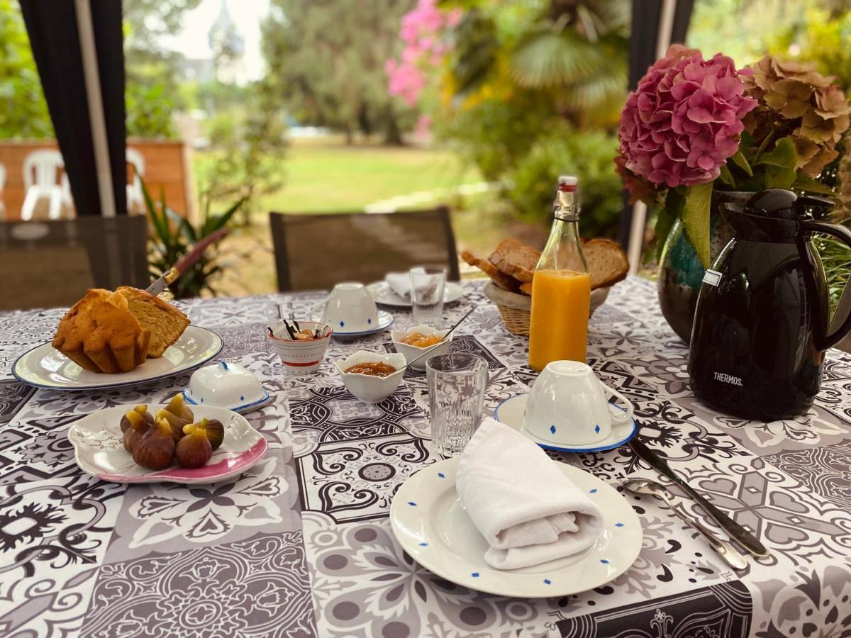 Bed and Breakfast Les Yourtes Du Bearn - Domaine Des Deux Clos Pontiacq-Viellepinte Zewnętrze zdjęcie